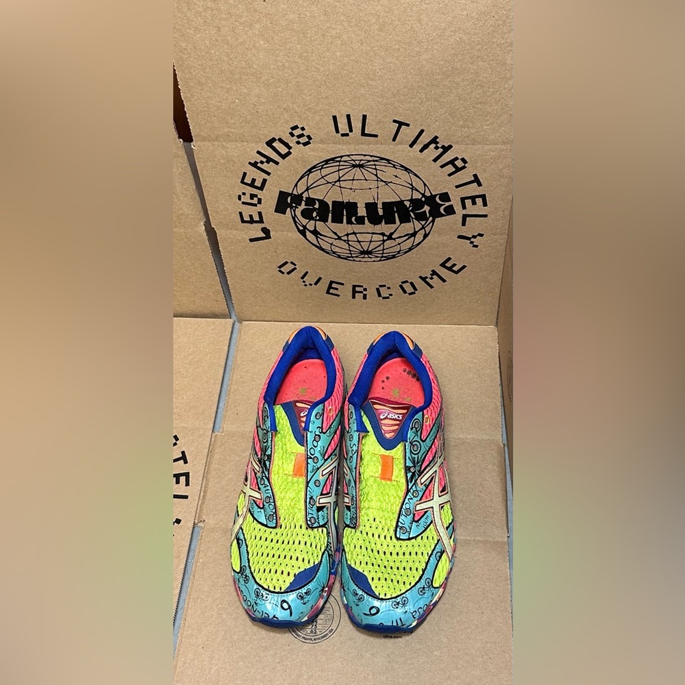 Asics Gel-Noosa Tri 6 (Women 10)